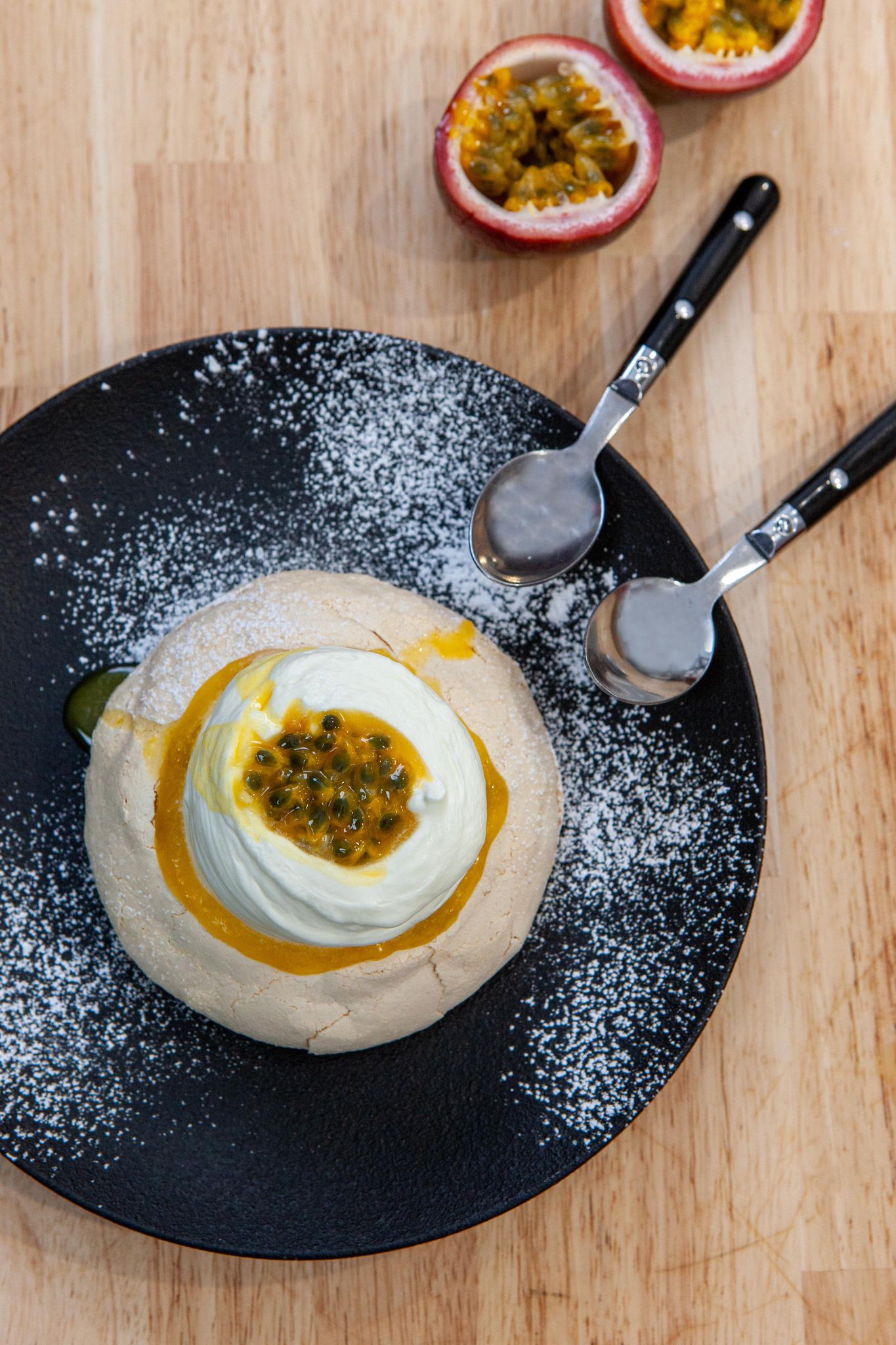 Spicy pavlova mangue/passion Cuisine Ta Mère