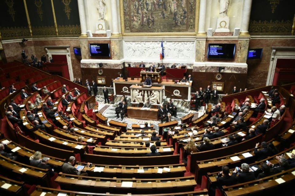 836944-l-assemblee-nationale-le-3-novembre-2015