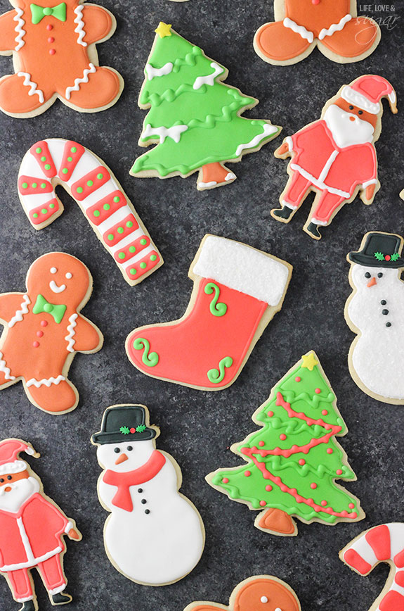 Cutout-Sugar-Cookies-with-Royal-Icing11