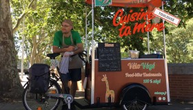 Vélo Végé : des hot-dogs vegan à Toulouse