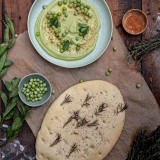 Focaccia & houmous de petits pois