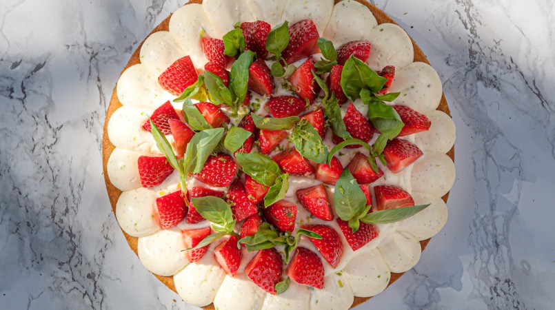 Tarte aux fraises, citron vert et basilic