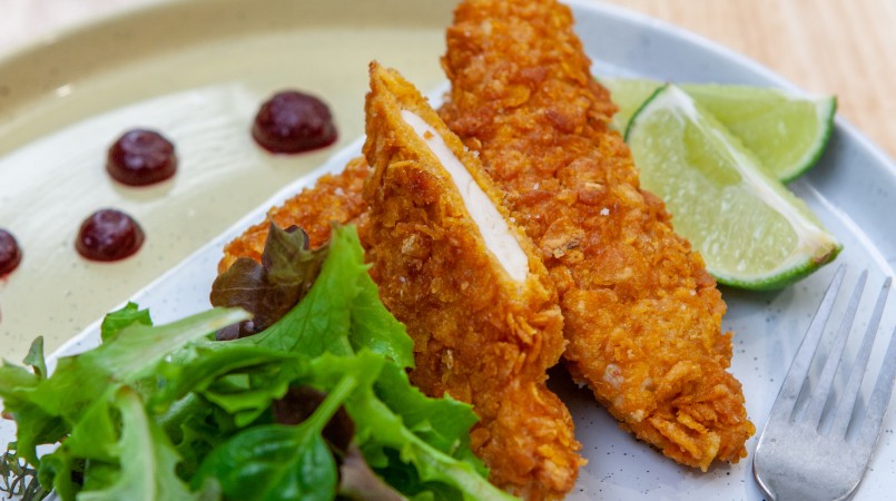 Nuggets de poulet aux corn-flakes & ketchup de betterave