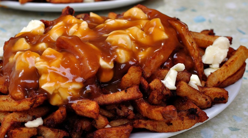 Poutine québécoise