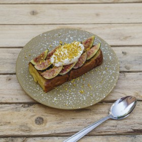 Brioche perdue aux figues et pollen