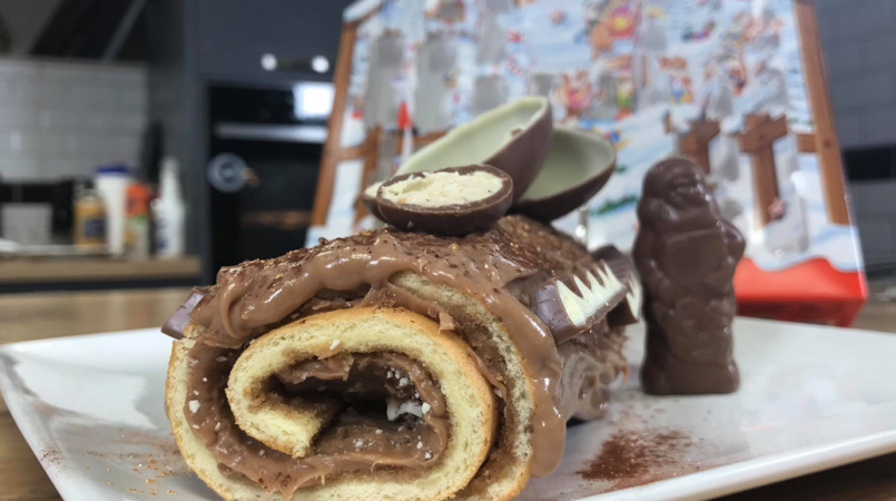 Bûche de Noël Kinder