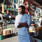 On a trouvé le cuisinier le plus beau gosse du monde