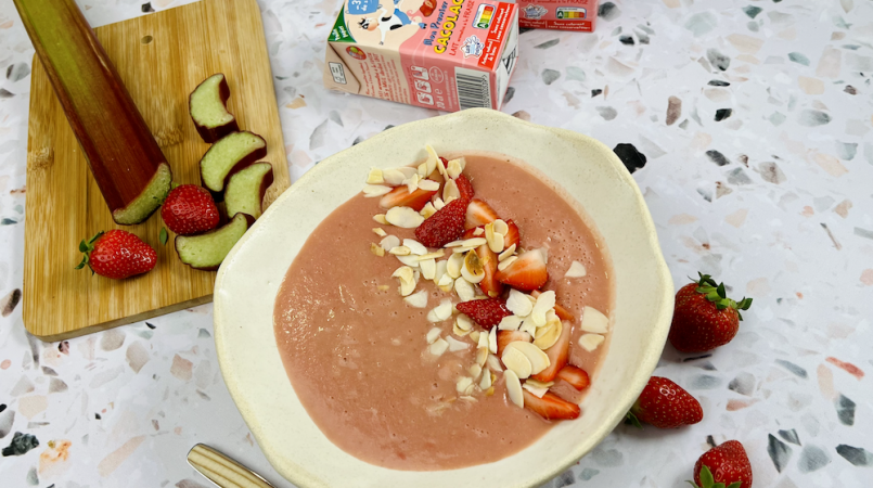 Soupe de fraise et rhubarbe au Cacolac fraise