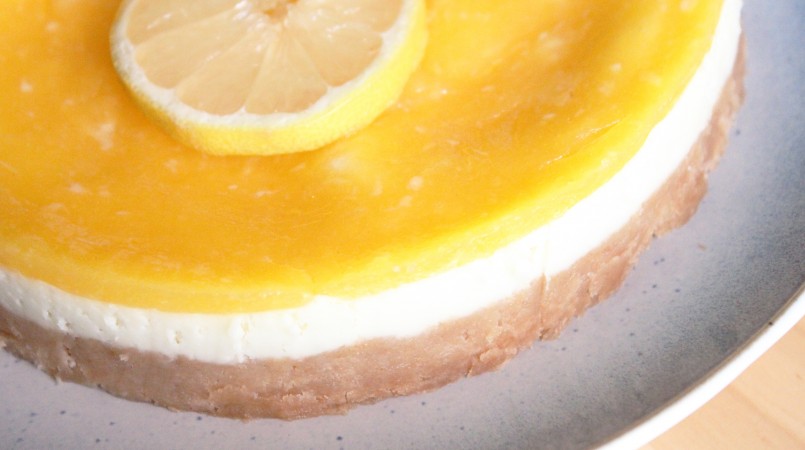 Cheesecake au citron et aux langues de chat