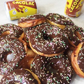 Donuts glaçage chocolat CACOLAC