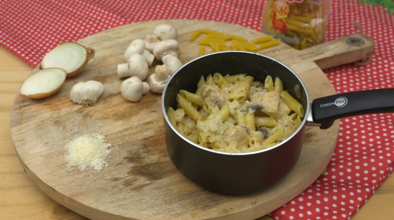 One pot pasta poulet et champignon à la crème
