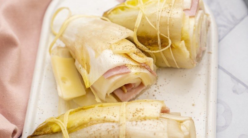 Fleurs d’endives au jambon