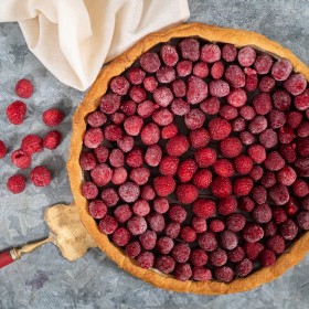 Tarte aux framboises chocolat noir et Cacolac