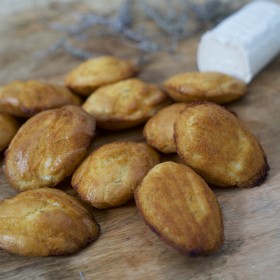 Madeleines chèvre-miel