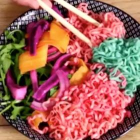 Recette : les noodles licorne de Lustucru