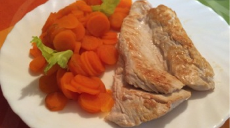 Carottes vichy et son blanc de poulet façon Nounou