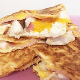 Quesadillas poulet bacon cheddar