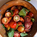 Tomates cerise à la menthe