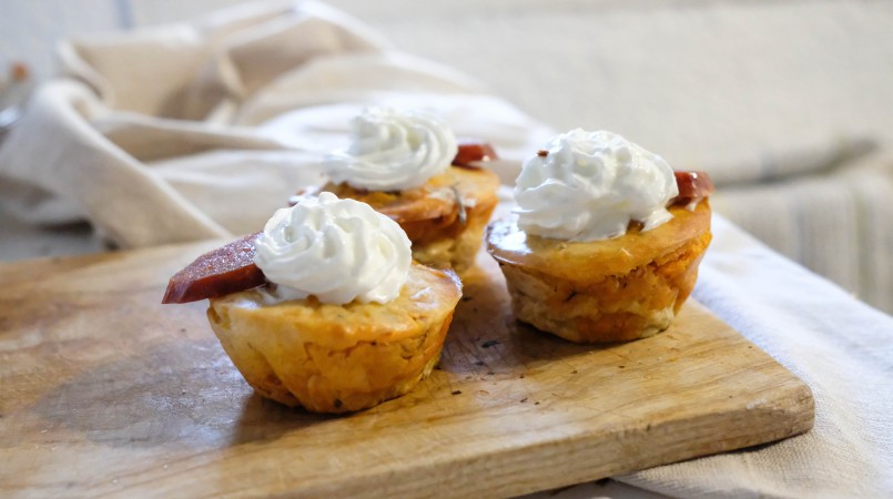 Cupcake au chorizo, tomate et mousse romarin