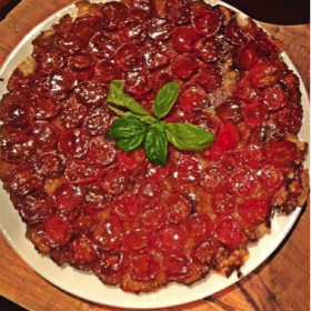 Tarte tatin de tomates cerises à la crème de balsamique