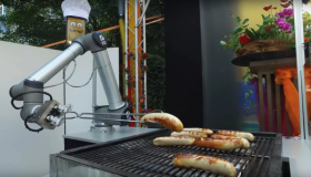 Bratwurst Bot : le robot pro du barbecue !