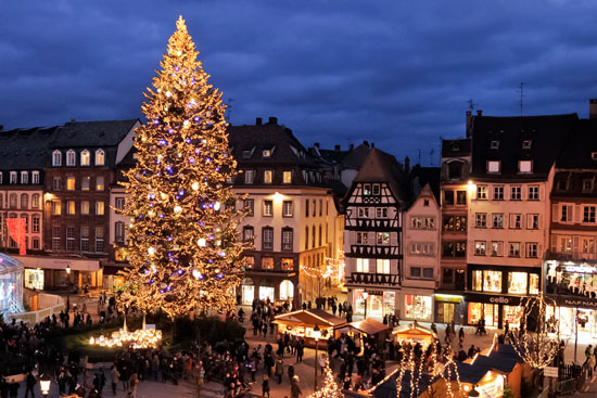 marche-de-noel-strasbourg-top-10-marches-de-noel-autour-du-monde-nomad-junkies