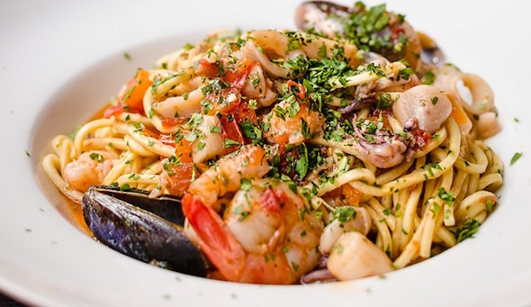 pates-fruits-de-mer-grand-bleu-spaghetti-ai-frutti-di-mare