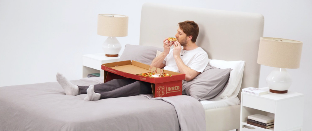 pizza bed